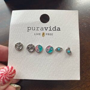 Pura Vida post earrings